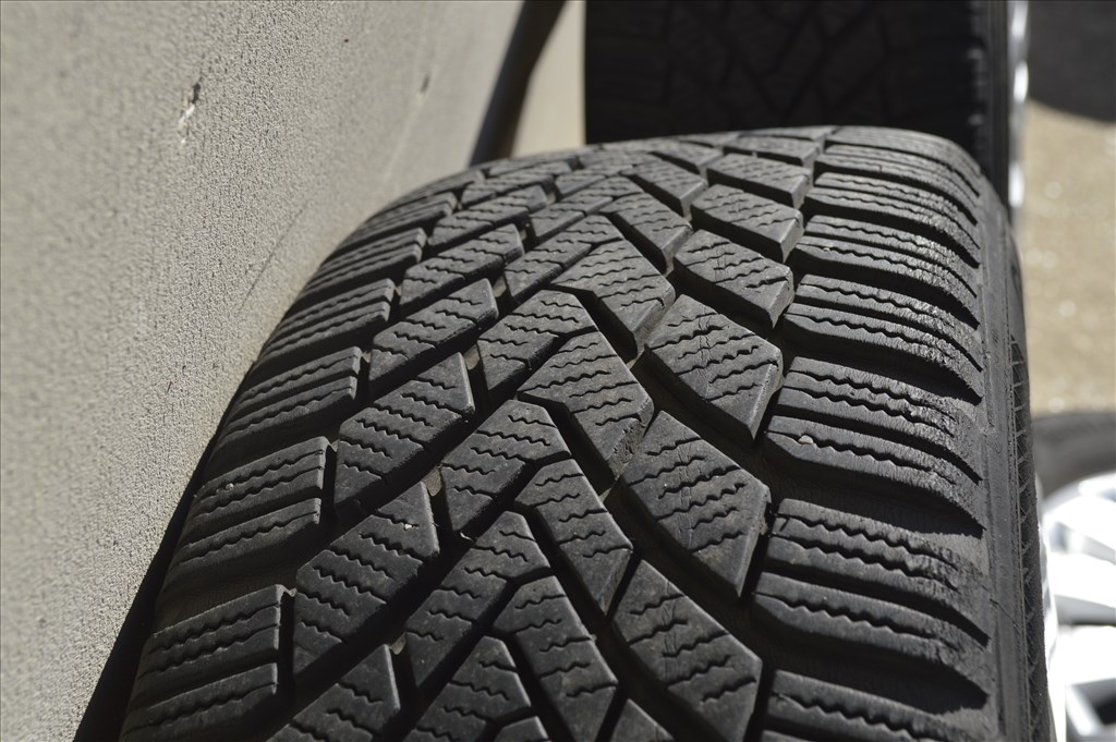 Skoda VW Seat Audi GYÁRI LEMEZFELNI 16" felni 205/55R16 Continental téli gumi R16 téligumi kerék 7. kép