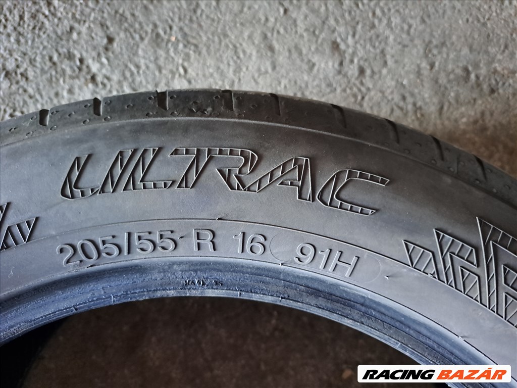 2db 205/55 R16 Vredestein Ultrac nyári gumi eladó!!! (DOT2021) ára! 10000Ft/db 4. kép