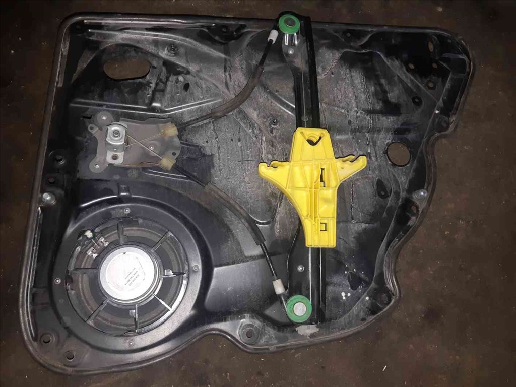 Volkswagen Passat B6 Bal Hátsó Ablakemelõ Szerkezet Mechanikus 3C4839755J 1. kép