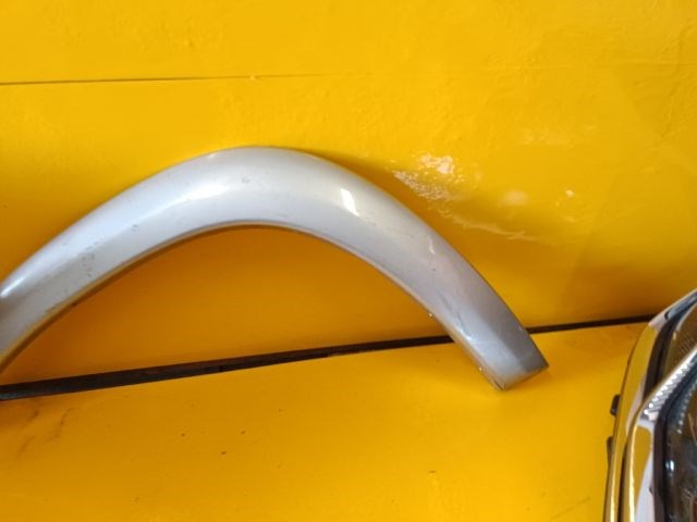 Toyota RAV4 (XA20) Bal első Sárvédő Szélesítő 7560242070 4. kép