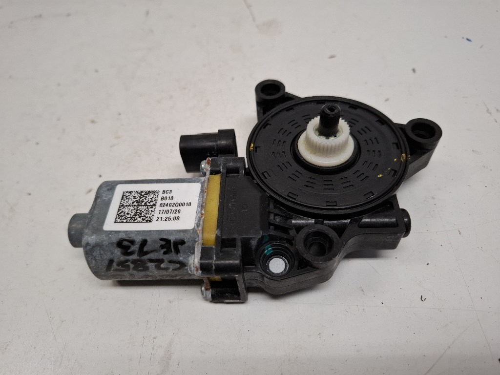 Hyundai I 20 (BC3/BI3) jobb elsõ ablakemelõ motor 82460Q0000 1. kép