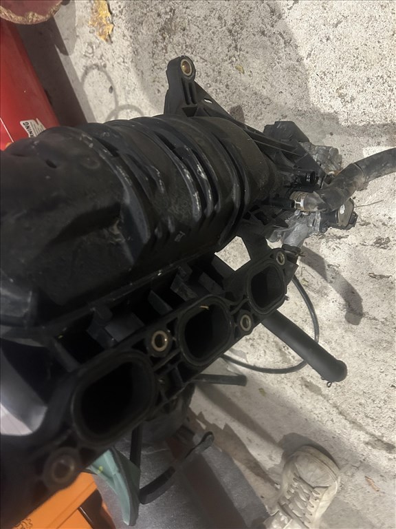 Toyota Corolla (E120/E130) 1.4 Szívó sor  3. kép