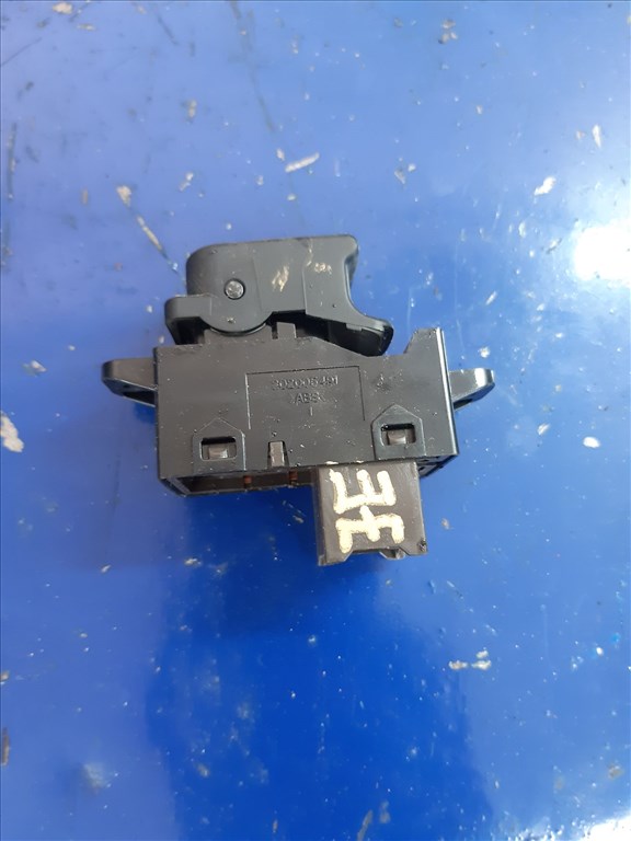 Hyundai i20 Jobb Elsõ Ablakemelõ Kapcsoló 202006491 1. kép