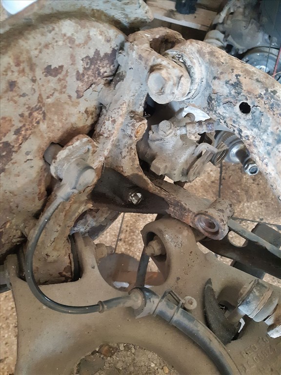 Audi A4 B7 Hátsó Híd Tárcsafékes 3. kép