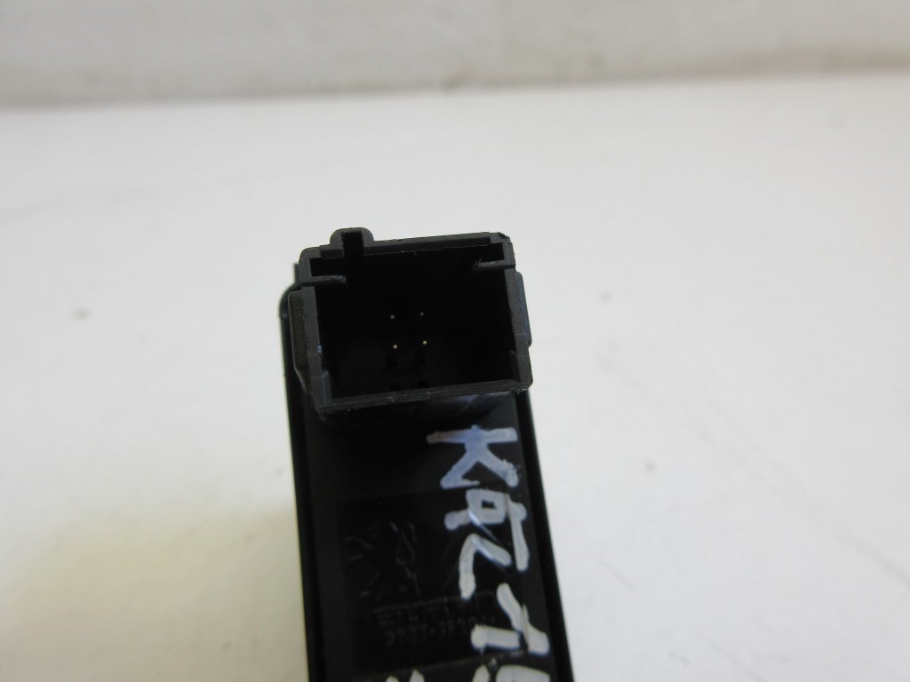 Peugeot 5008 jobb hátsó ablakemelõ kapcsoló 96662297XT 2. kép