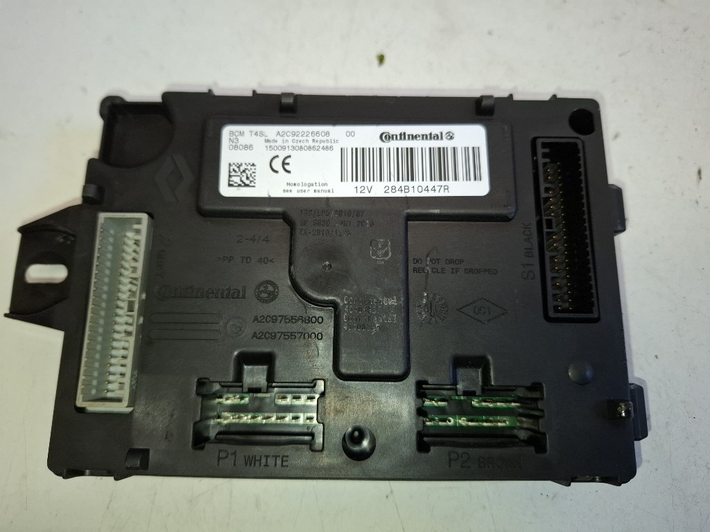 Renault Clio  bcm modul 284B10447R A2C92226608 3. kép