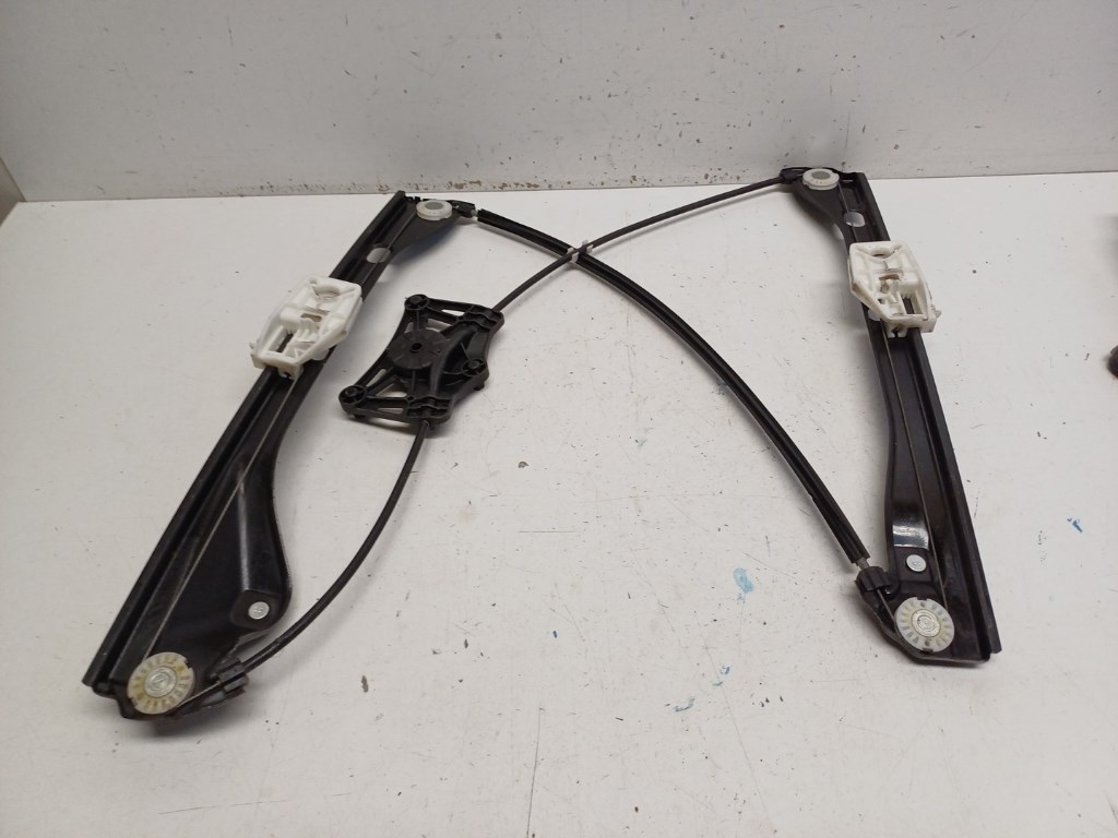 Skoda Fabia (NJ) bal elsõ Ablakemelõ szerkezet elektromos 6V0837461 1. kép