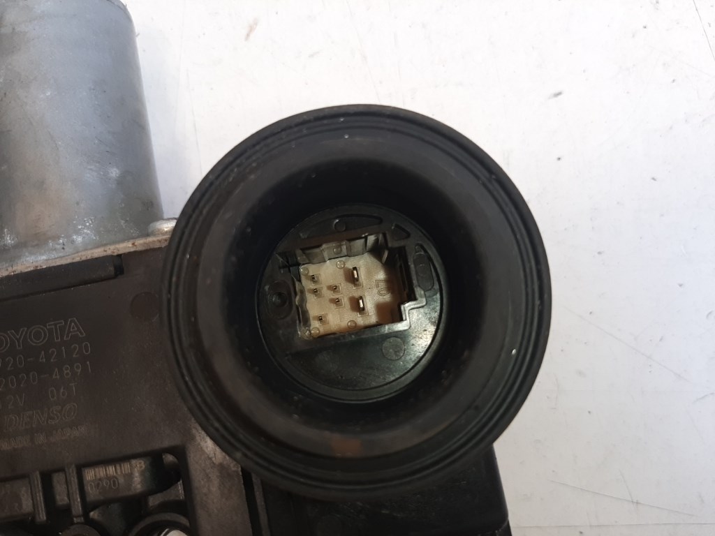 Toyota Rav 4 (XA40) bal elsõ ablakemelõ motor 8572042120 4. kép