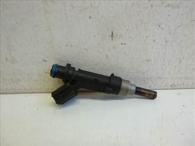 Toyota Verso-S  befecskendező (injektor) 2320947010 0280158213