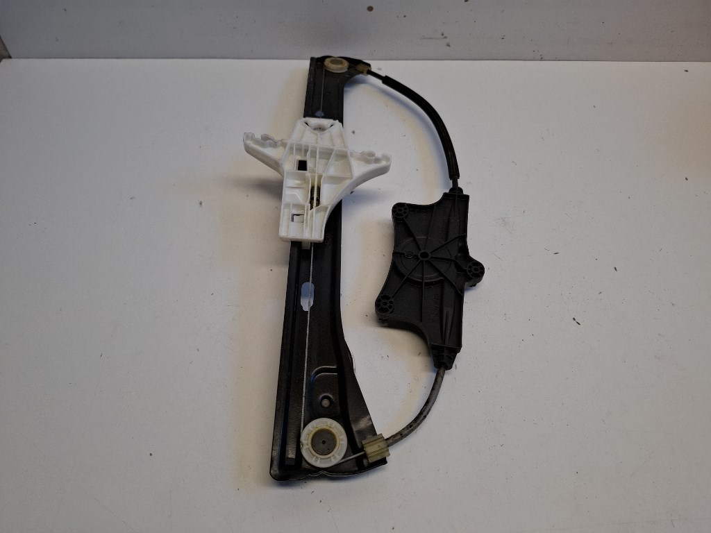 Volkswagen Passat VIII kombi bal hátsó Ablakemelõ szerkezet elektromos 3G9839461A 1. kép