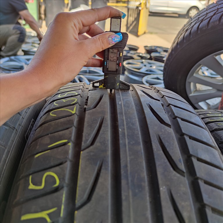 235/55 R18 Semperit nyári gumi 15000ft a 2db/215/ 2. kép