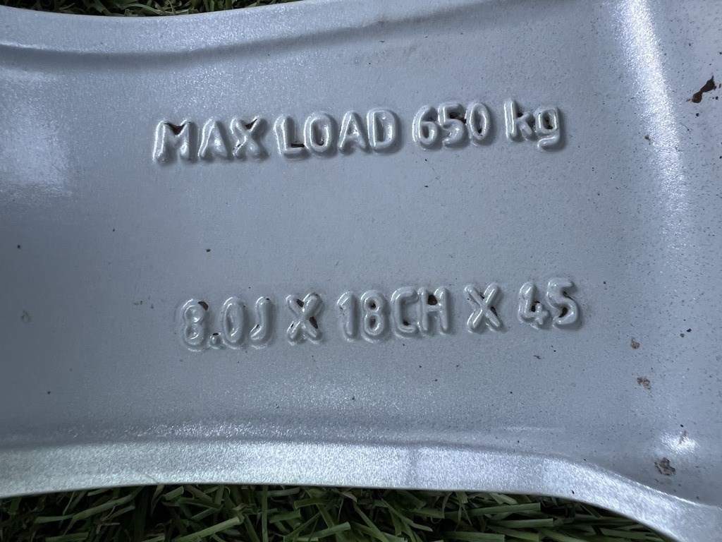 5x108 18" Land Rover Discovery Sport alufelni +TPMS szenzor 8Jx18h2 ET45 8. kép