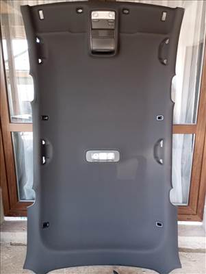 Skoda Octavia III facelift kombiból fekete tetőkárpit 