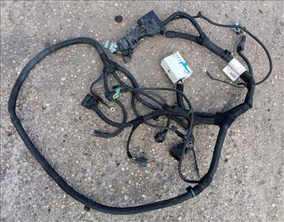 Opel Corsa E első kábelköteg (39065799, LED-s)