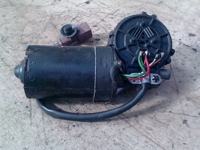 CITROEN XSARA PICASSO -04 Ablaktörlő motor első 1. kép