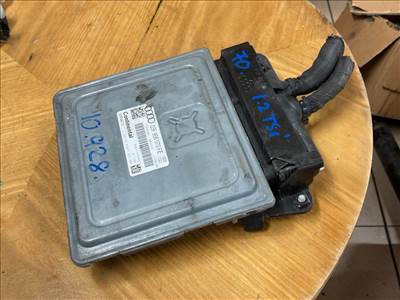 Audi A3 (8P) motorvezérlő  03f906070fe