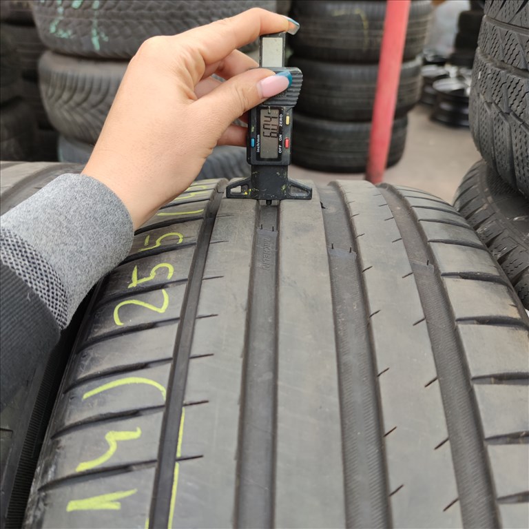  255/45 R20 Michelin nyári gumi 90000ft a 4db/314/ 4. kép