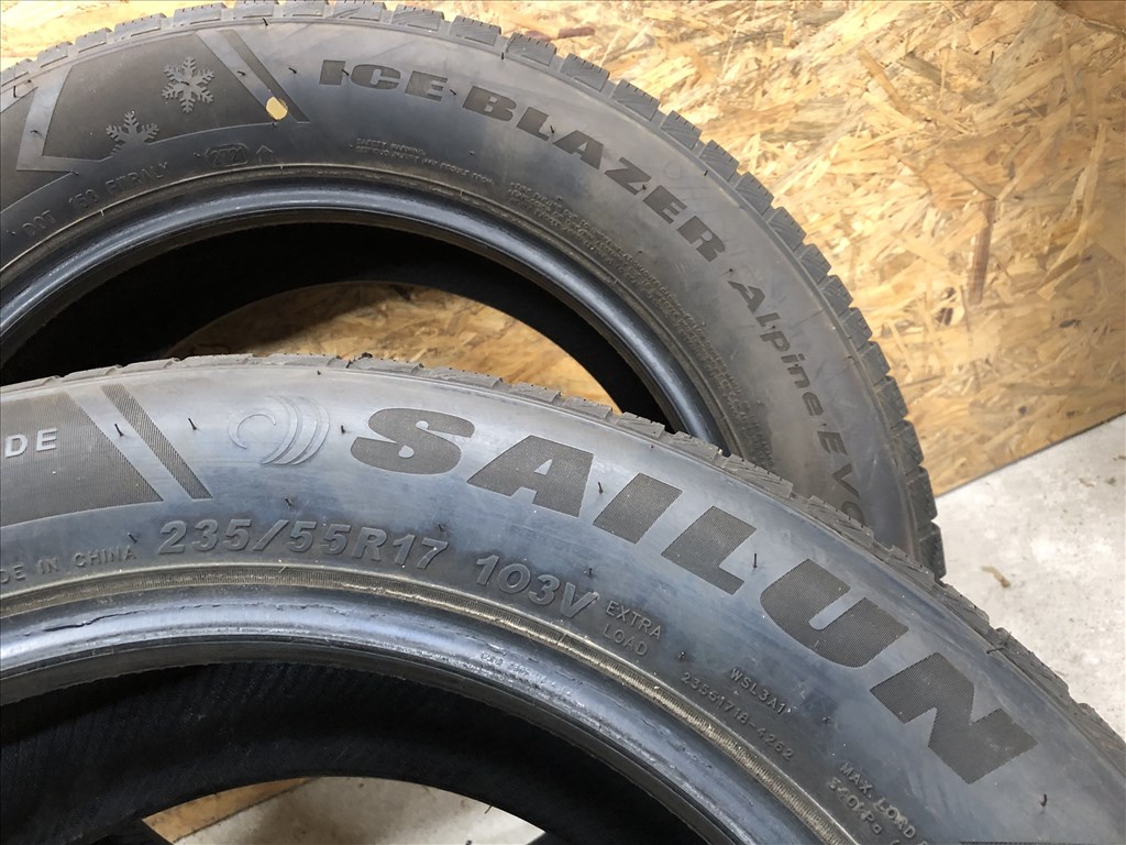 235/55/17 téli gumi újszerű állapot 8mm , 235/55/17 5. kép