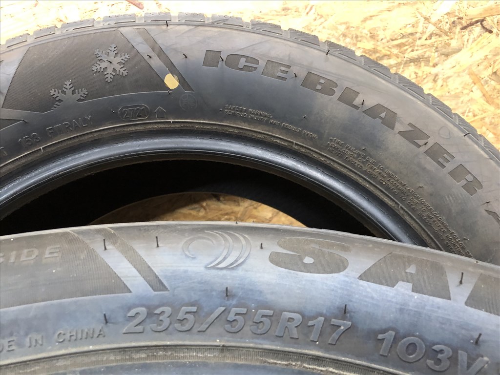 235/55/17 téli gumi újszerű állapot 8mm , 235/55/17 6. kép
