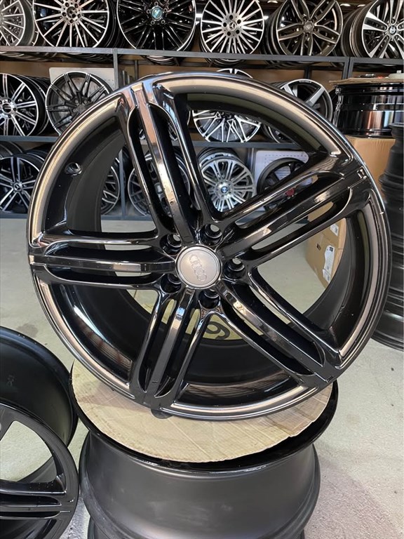  Audi S Line gyári 20” alufelni 1. kép