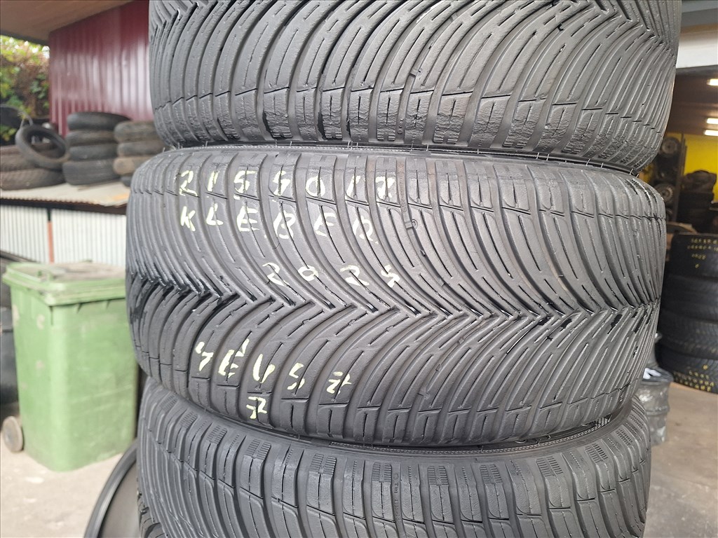  215/40/17"  Kleber négyévszakos gumi  1. kép