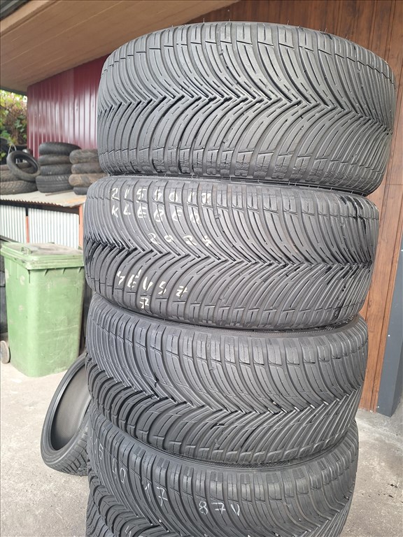  215/40/17"  Kleber négyévszakos gumi  2. kép