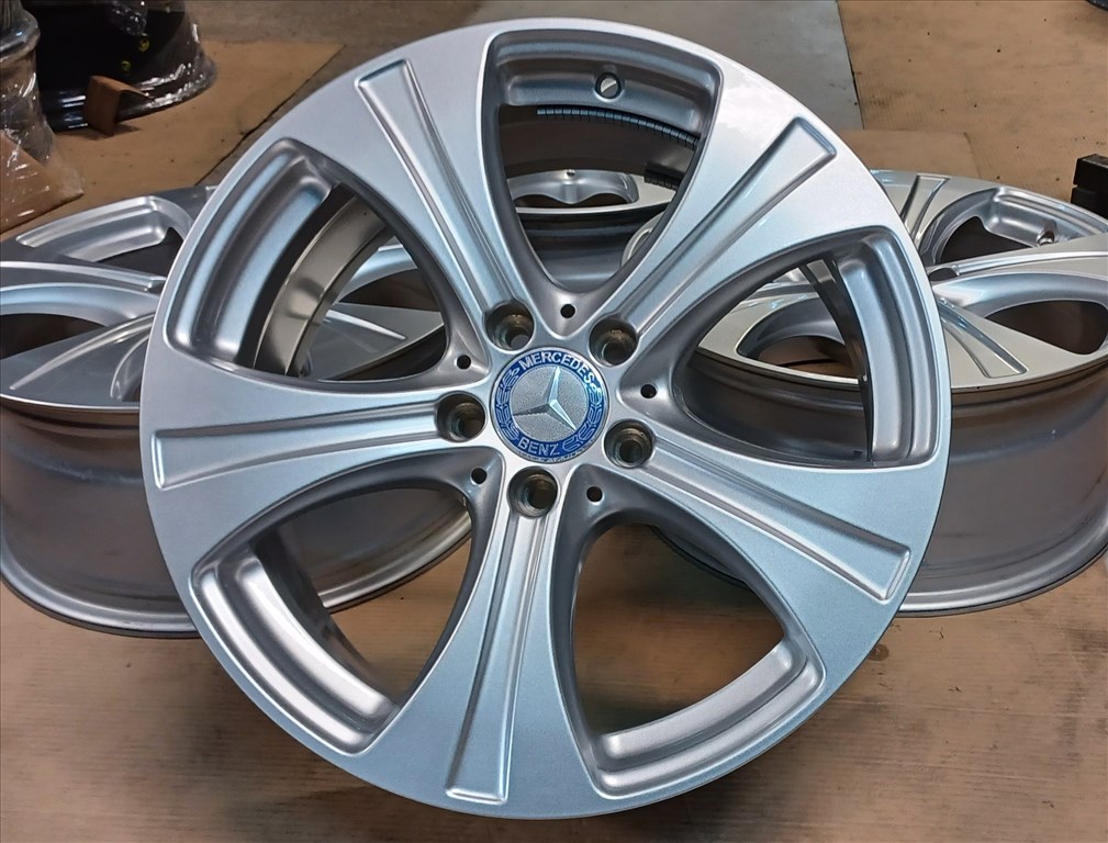 Gyári Mercedes W253 GLC alufelnik 5x112 8x18 ET38 4db 1. kép