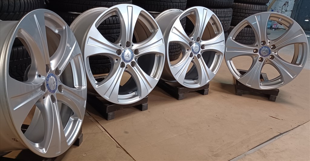 Gyári Mercedes W253 GLC alufelnik 5x112 8x18 ET38 4db 7. kép