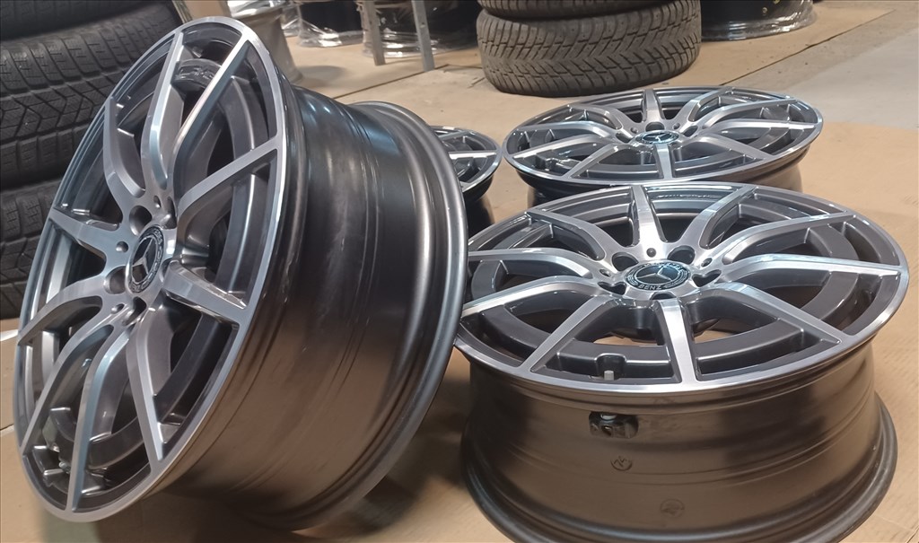 Mercedes GLA GLB W247 AMG 5x112 8x19 ET49 4db 3. kép