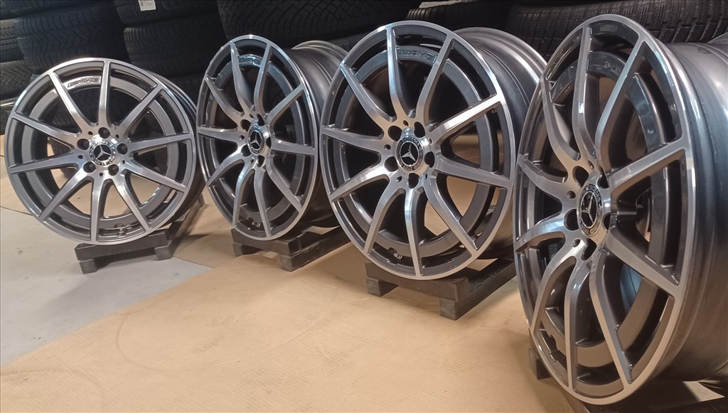 Mercedes GLA GLB W247 AMG 5x112 8x19 ET49 4db 8. kép