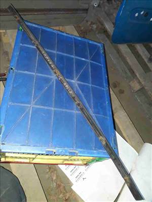 Suzuki Samurai SJ413 Jobb Első Külső Páralehúzó