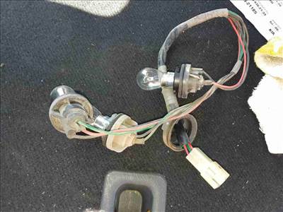 Suzuki Swift III 04-10 Jobb Hátsó Lámpa Foglalat