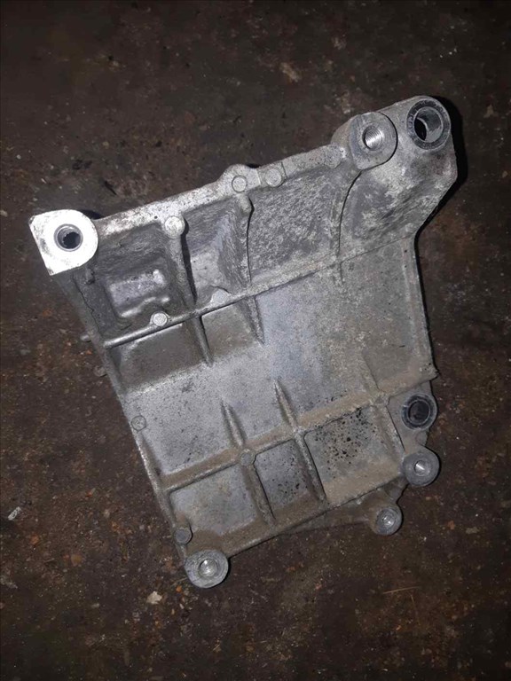 Opel Frontera B Klíma Kompresszor Tartó Konzol 2. kép