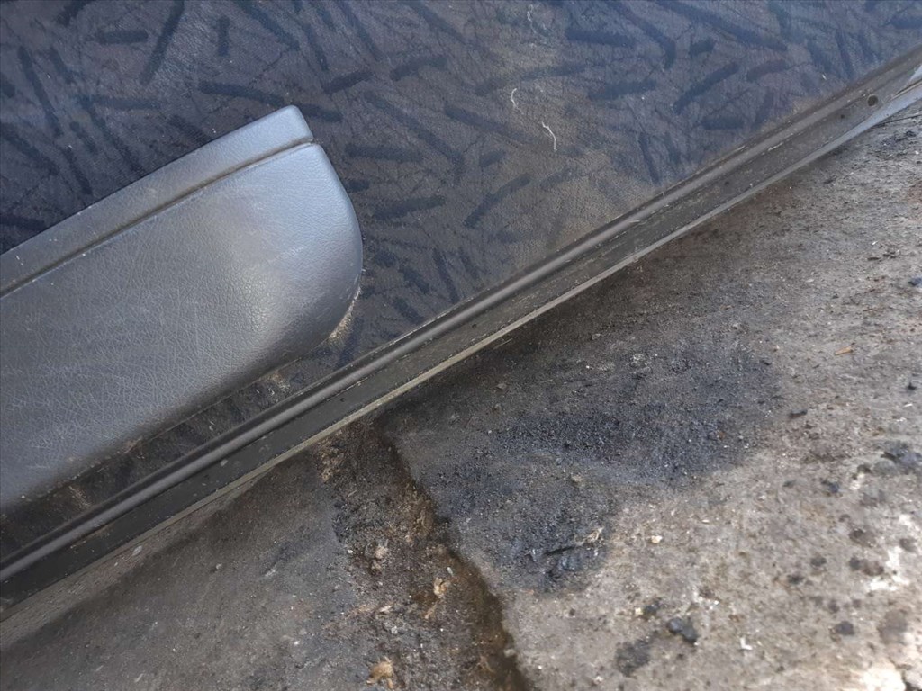 Suzuki Swift II 92-96 Jobb Elsõ Ajtó 3. kép