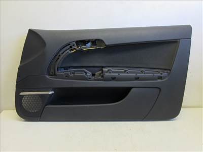 Audi A3 3 ajtós (8P) jobb első ajtókárpit