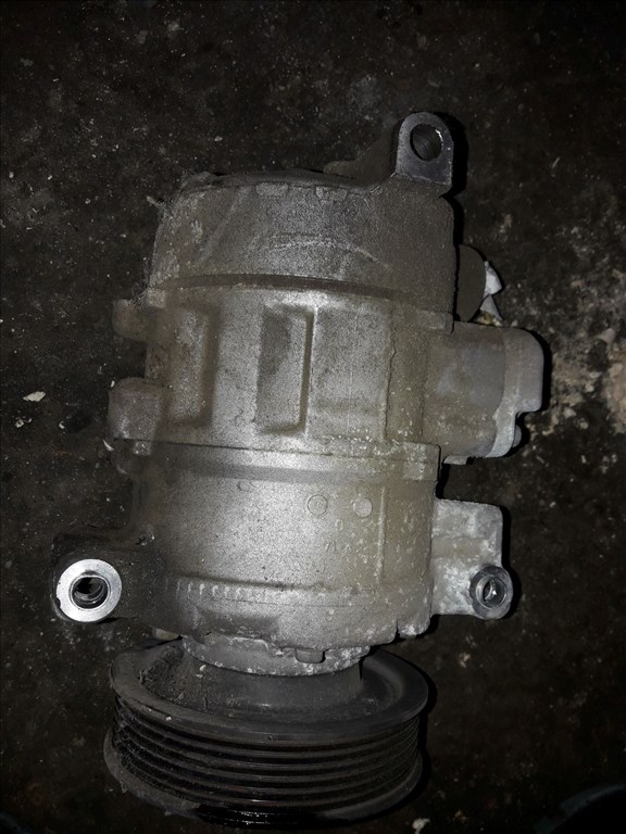 Skoda Octavia II Klíma Kompresszor 1K0 820 859N 3. kép