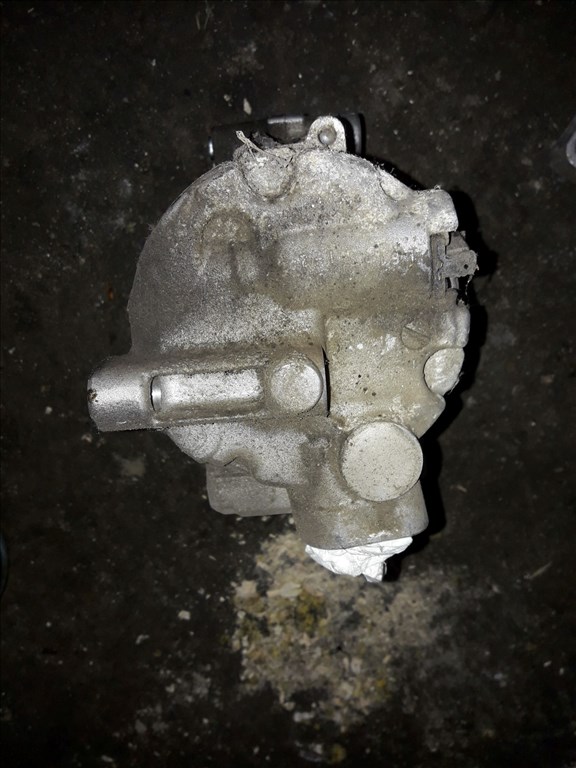 Skoda Octavia II Klíma Kompresszor 1K0 820 859N 4. kép