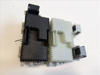 Ford Mondeo (MK4) biztosítéktábla csomagtér 6G9T14K131AA