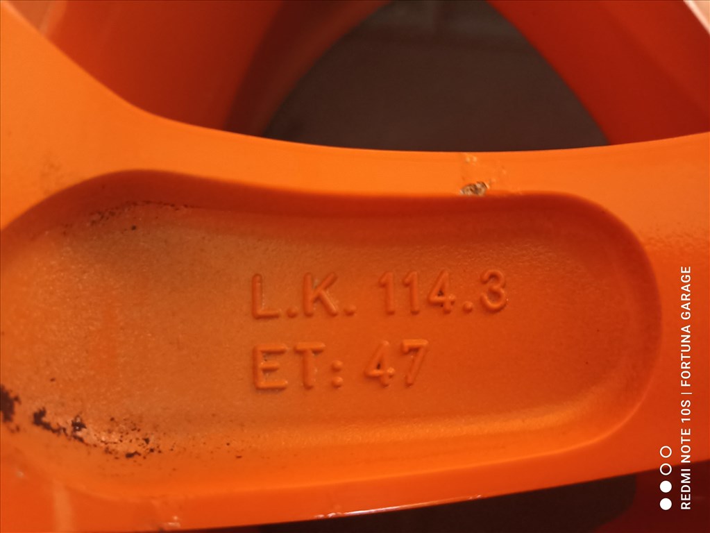 5x114,3 17" Nissan újszerű alufelni garnitúra  8. kép