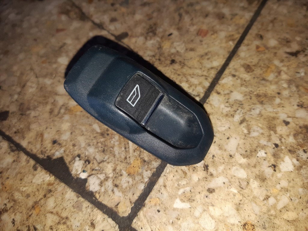 Ford Grand C-Max Ablakemelõ Kapcsoló BM5T-14529-AA 1. kép