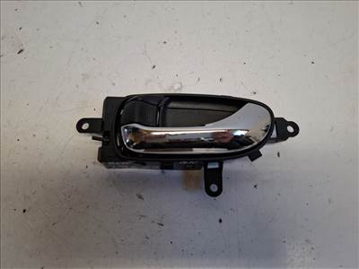 Nissan Leaf (ZE1) bal hátsó belső kilincs