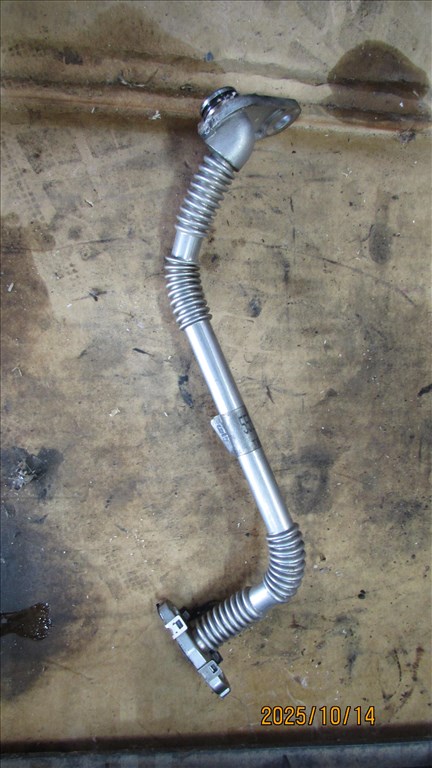 Opel Zafira C Tourer 2013 2.0D A20DTH turbó olajcső 55587503 1. kép