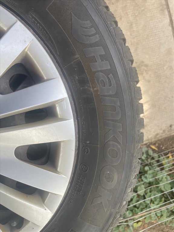 195/65 R15 Hankook ICEPT RS2 Téli gumi grt. 5x112 lyukosztású (gyári) lemezfelni / Volkswagen Golf 6 2. kép