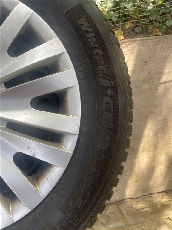 195/65 R15 Hankook ICEPT RS2 Téli gumi grt. 5x112 lyukosztású (gyári) lemezfelni / Volkswagen Golf 6 3. kép
