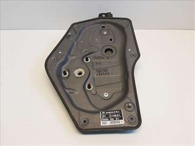 Skoda SUPERB 5 ajtós jobb hátsó Ablakemelő szerkezet elektromos 3T5839402