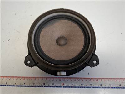 Toyota Verso jobb hátsó hangszóró 861600D180