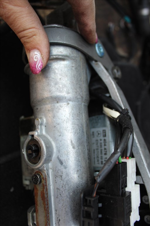 Mercedes S 320 W220, W215 Kormányoszlop  a2204620220g 4. kép