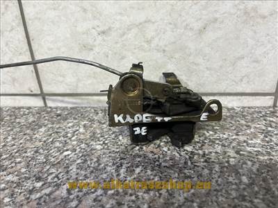 Opel Corsa A, Kadett E jobb első zár-- zárszerkezet - betét 