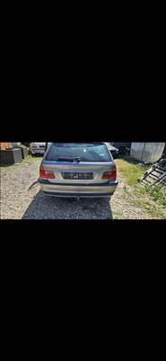 BMW 3-as sorozat bmw e46 kombi hatso lokharito 