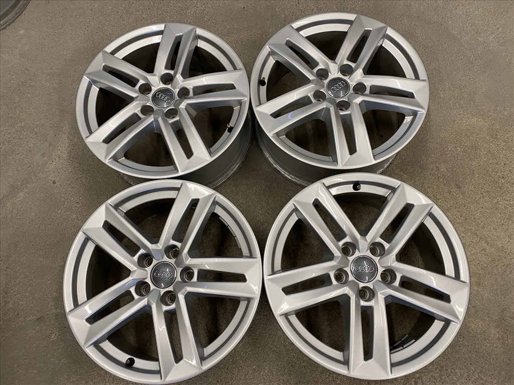  7-es,5x112-es újszerű gyári Audi alufelni 1. kép